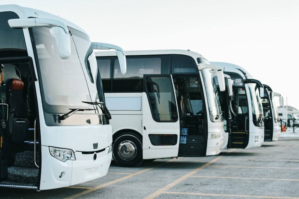 buses parking lot 2025 01 27 11 07 33 utc